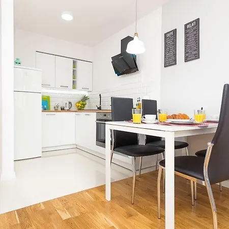 Rent Like - Apartament Fabryczna 2 Apartamento